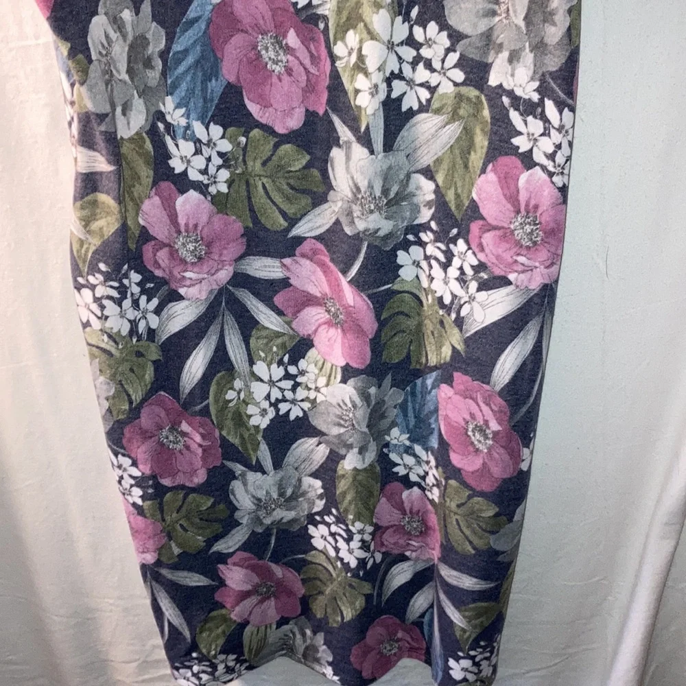 First Love dress - Picture 4 of 6